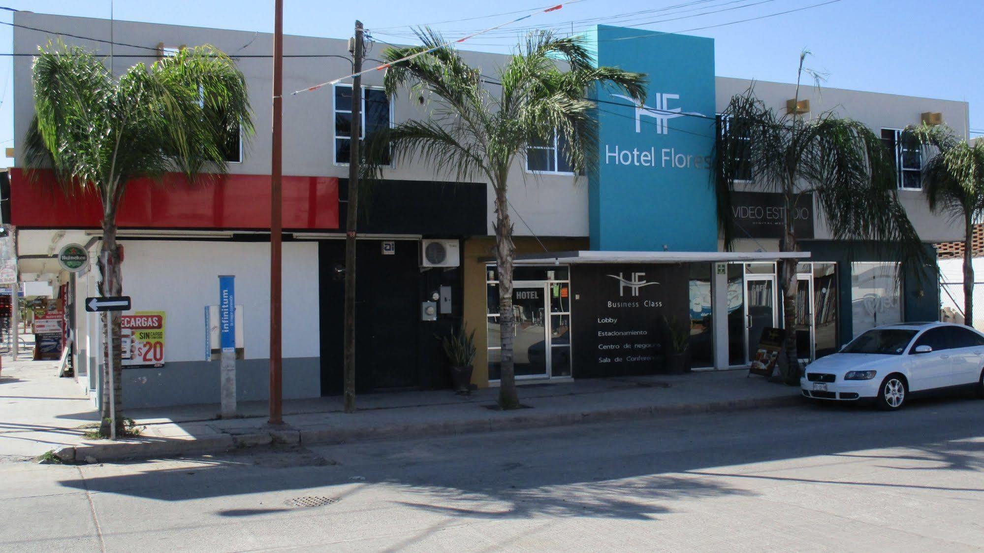 Hotel Flores Guamuchil Exteriér fotografie